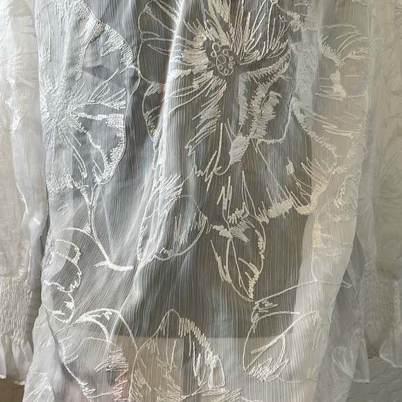 Valentino 90s vintage embroidered boho silk blouse - Picture 11 of 11